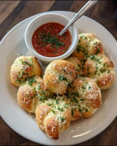 Croccante-Artisan-Pizza-Garlic-Knots-Recipe