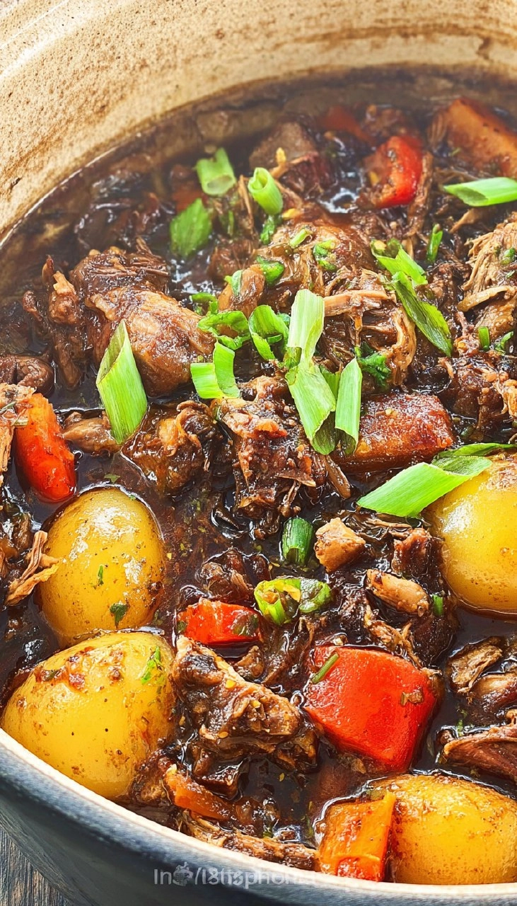 Brown Stew Chicken With Potatoes